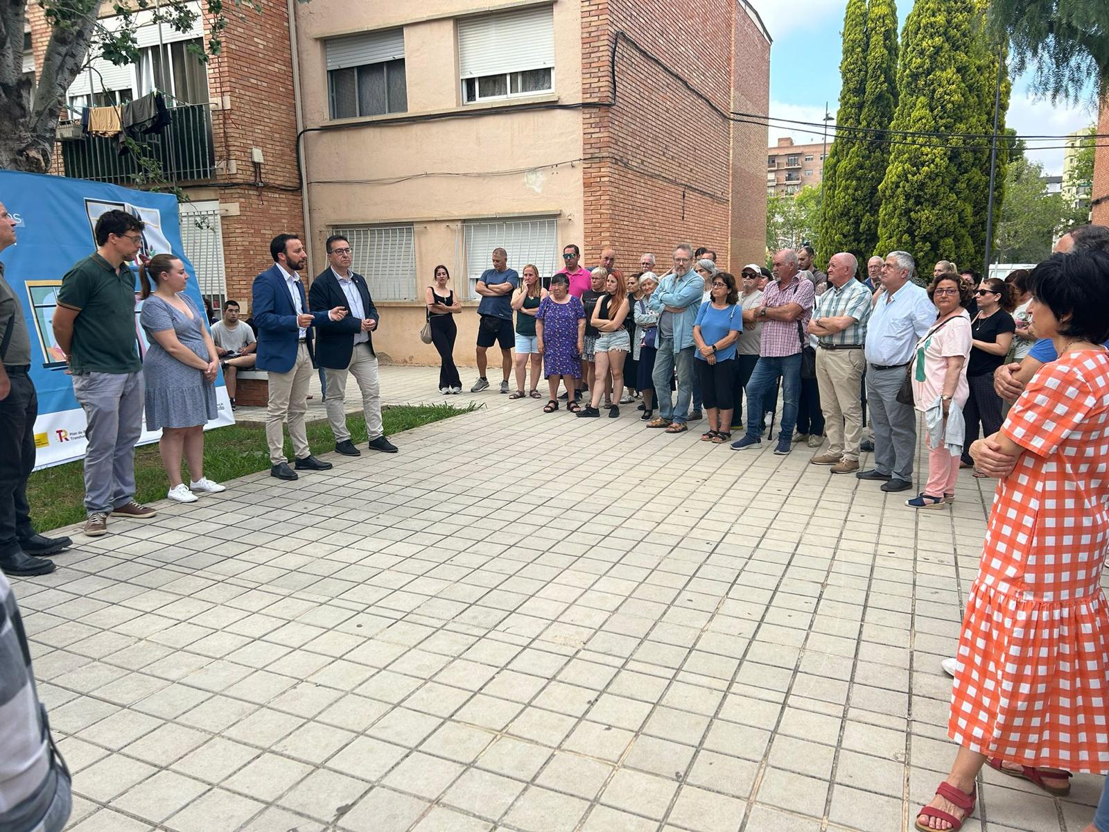 Toledo: “Amb el Pla de Barris donem solució a les necessitats dels edificis de la ciutat i durant el mes de gener farem lliurament de cada projecte per a començar amb les millores”