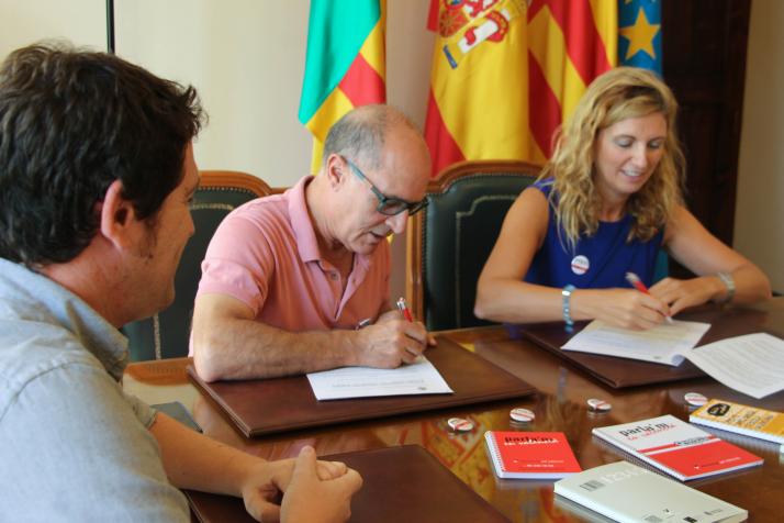 Firma_Escola Valenciana (1)(1).jpg