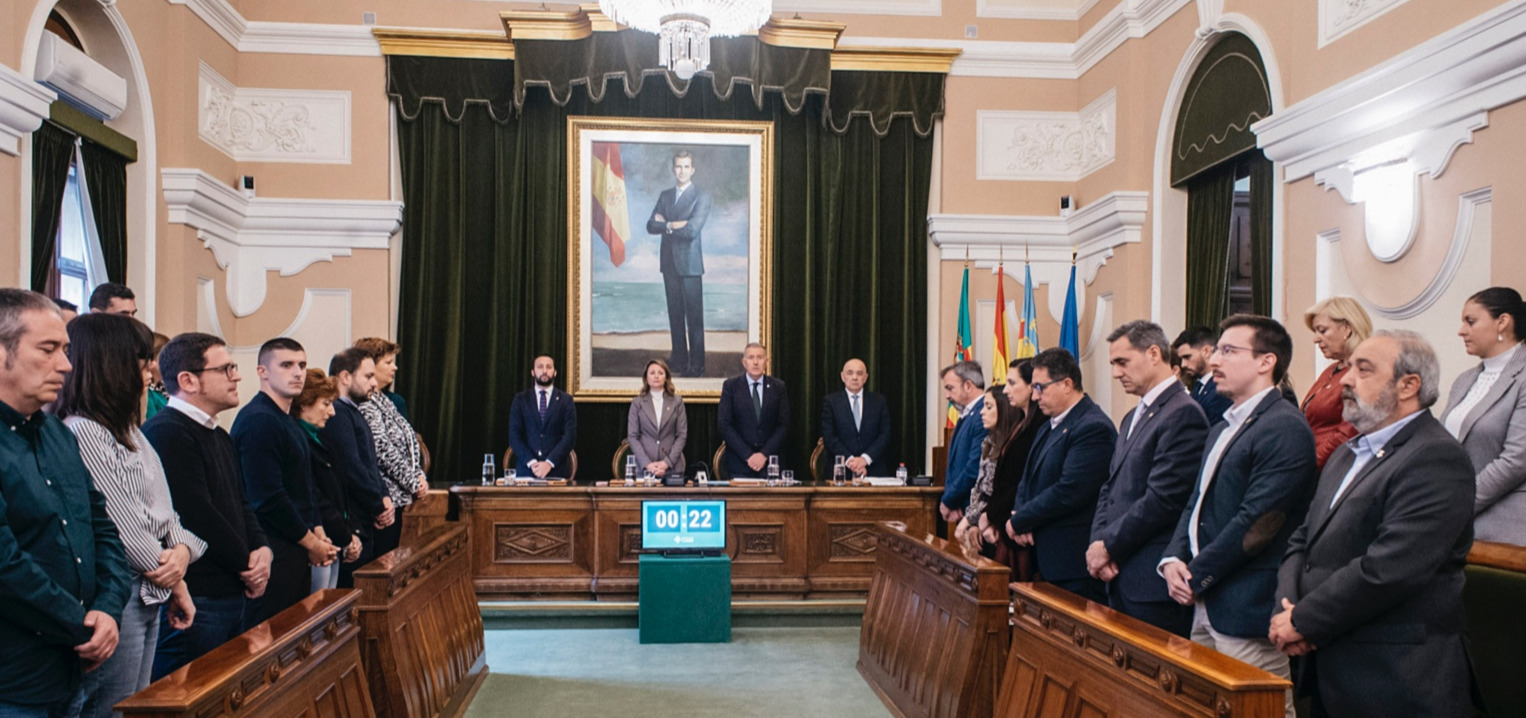 L'Ajuntament de Castelló defensa a les confraries de pescadors i reclama a les administracions més protecció del sector davant la pesca il·legal i altres amenaces