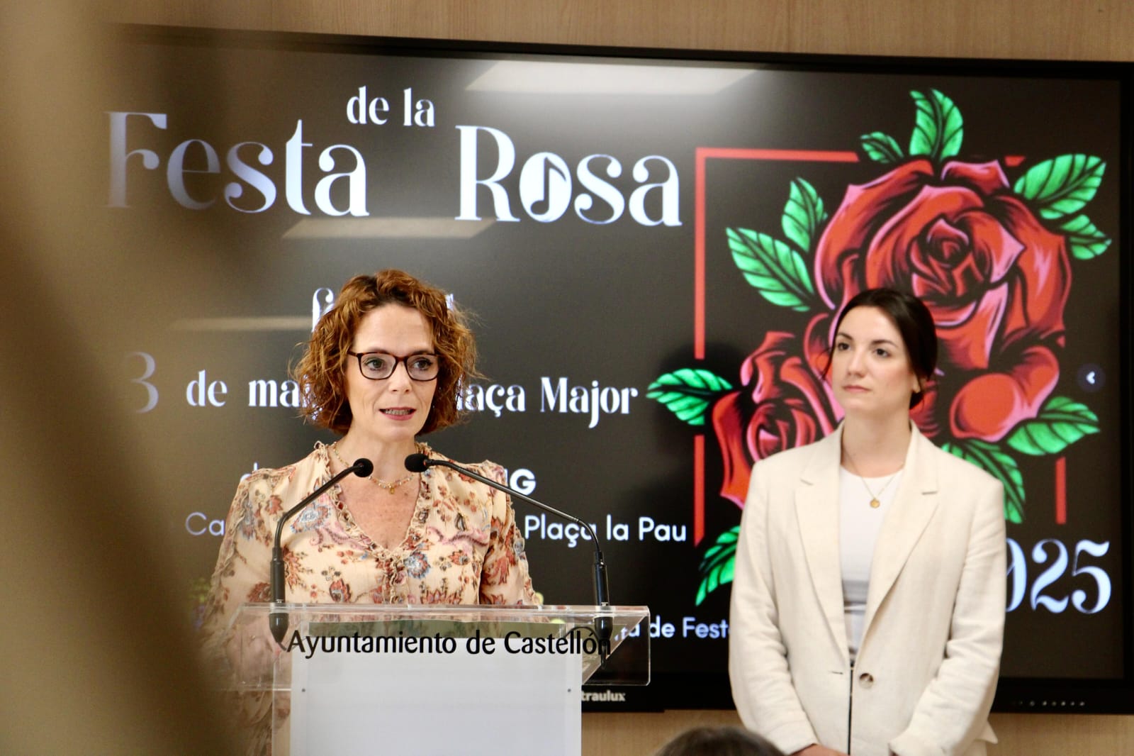 Castelló es prepara per a celebrar la tradicional Festa de La Rosa durant el mes de maig